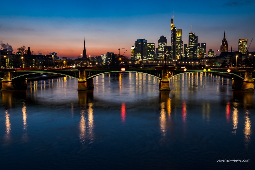 Blaue Stunde auf der Flößerbrücke